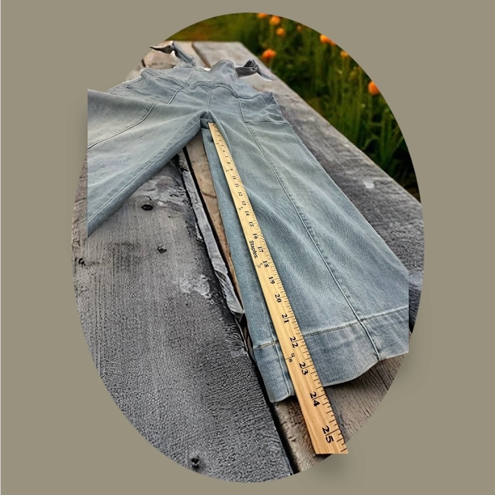 NY & Co Denim Wide Leg Overalls. NWT
SIZE: XL - Picture 12 of 13